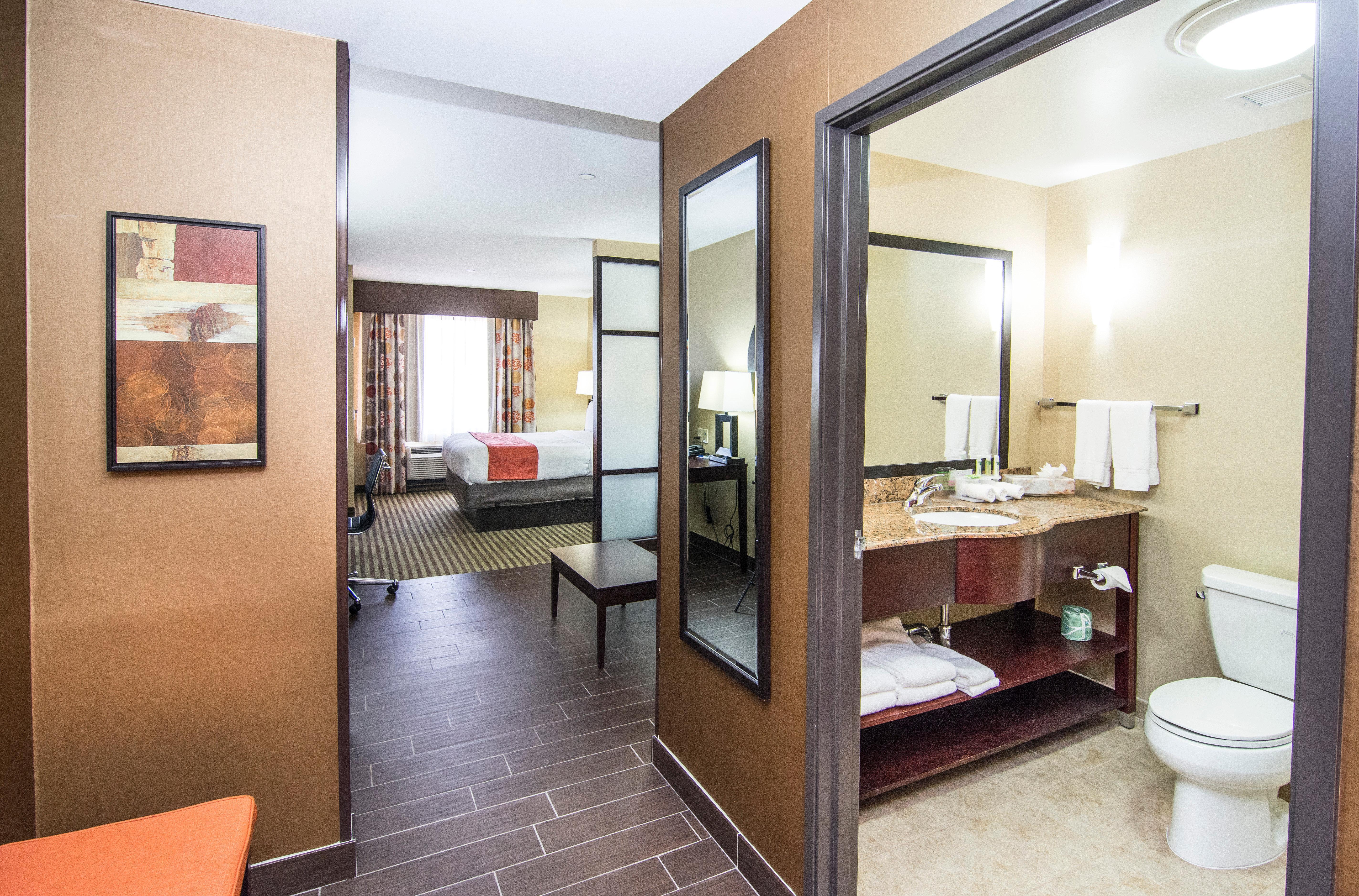Holiday Inn Express & Suites Elkton - University Area, An Ihg Hotel Zewnętrze zdjęcie